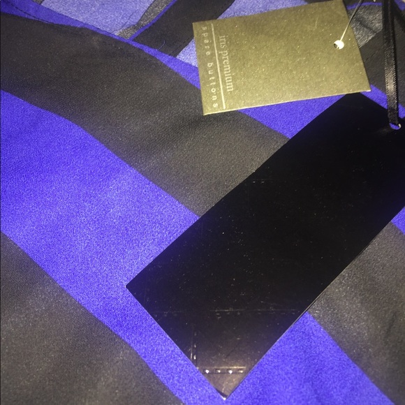 Blue and black stripped tank - Picture 3 of 3